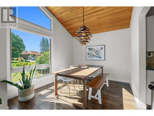 2082 Manuel Road, West Kelowna, BC - Indoor Photo Showing Dining Room