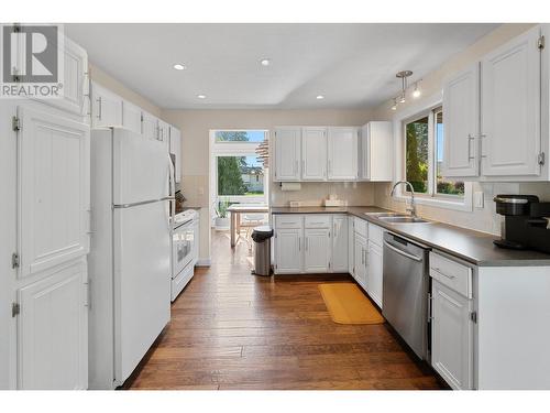 2082 Manuel Road, West Kelowna, BC - Indoor Photo Showing Kitchen With Double Sink