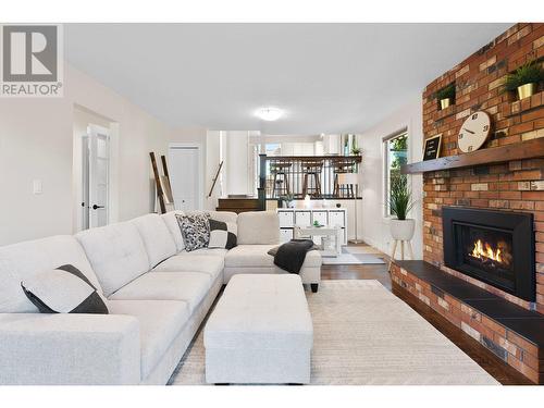 2082 Manuel Road, West Kelowna, BC - Indoor Photo Showing Living Room With Fireplace