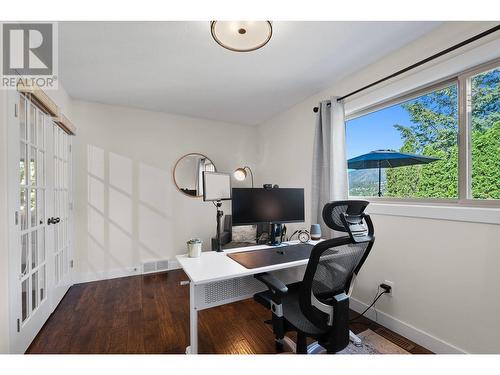 2082 Manuel Road, West Kelowna, BC - Indoor Photo Showing Office