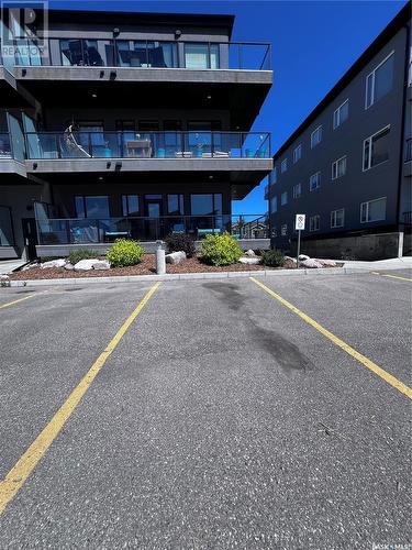 103 415 Maningas Bend, Saskatoon, SK - Outdoor With Balcony With Facade