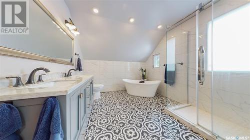 2266 Quebec Street, Regina, SK - Indoor Photo Showing Bathroom