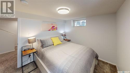 2266 Quebec Street, Regina, SK - Indoor Photo Showing Bedroom