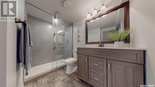 2266 Quebec Street, Regina, SK - Indoor Photo Showing Bathroom