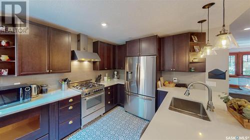 2266 Quebec Street, Regina, SK - Indoor Photo Showing Kitchen