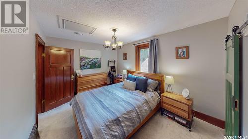 2266 Quebec Street, Regina, SK - Indoor Photo Showing Bedroom