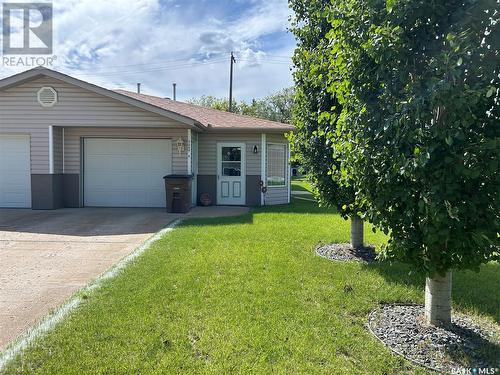 B 1309 98Th Street, Tisdale, SK - Outdoor