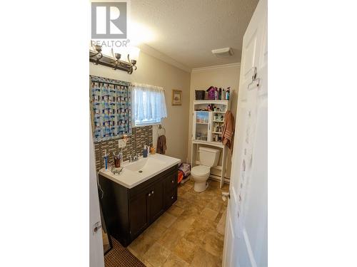 10224 96 Avenue, Fort St. John, BC - Indoor Photo Showing Bathroom