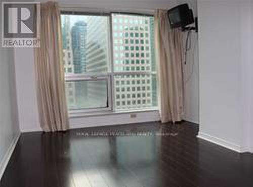 1009 - 10 Queens Quay W, Toronto, ON - Indoor Photo Showing Other Room