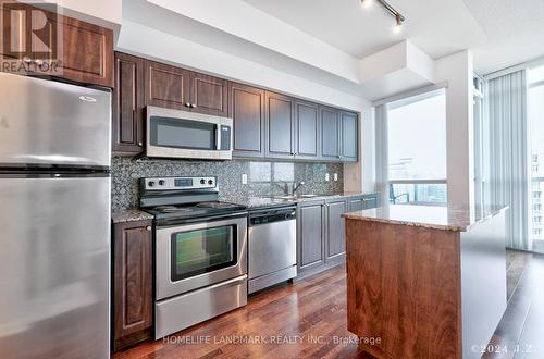 3603 - 215 Fort York Boulevard, Toronto, ON - Indoor Photo Showing Kitchen With Stainless Steel Kitchen With Upgraded Kitchen