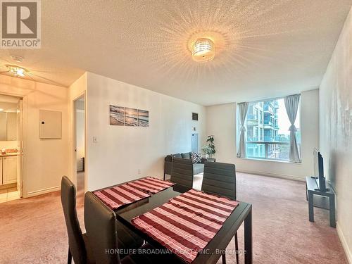 601 - 18 Pemberton Avenue, Toronto, ON - Indoor Photo Showing Kitchen