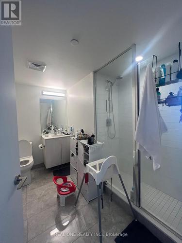 819 - 158 Front Street E, Toronto, ON - Indoor Photo Showing Bathroom