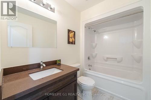 24 - 120 Vineberg Drive, Hamilton, ON - Indoor Photo Showing Bathroom