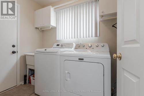 1232 Hammond Street, Burlington, ON - Indoor Photo Showing Laundry Room