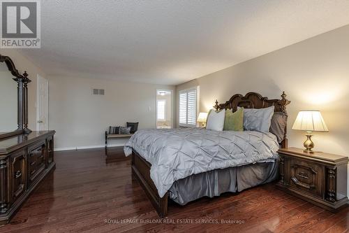 1232 Hammond Street, Burlington, ON - Indoor Photo Showing Bedroom