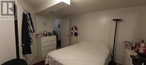 Bsmt - 5514 Bollington Drive, Mississauga, ON - Indoor Photo Showing Bedroom