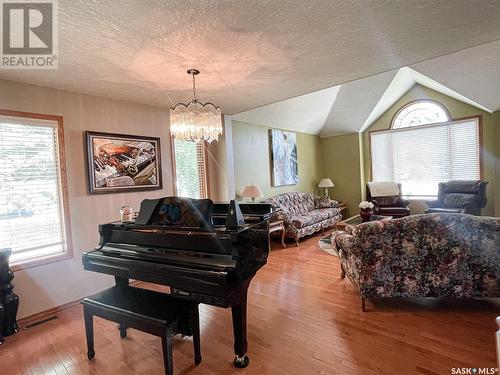 2 Evergreen Estates Drive, Meadow Lake, SK - Indoor Photo Showing Living Room