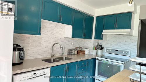 101 Champine Square, Clarington, ON - Indoor Photo Showing Kitchen With Double Sink