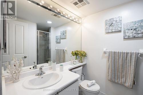 Ph214 - 120 Promenade Circle, Vaughan, ON - Indoor Photo Showing Bathroom
