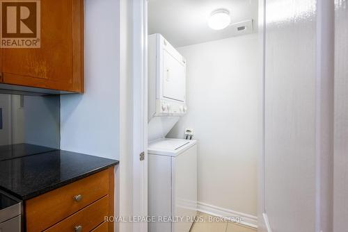 1204 - 1 Elm Drive, Mississauga, ON - Indoor Photo Showing Laundry Room