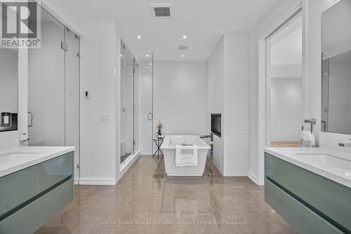 101 Rykert Crescent, Toronto, ON - Indoor Photo Showing Bathroom