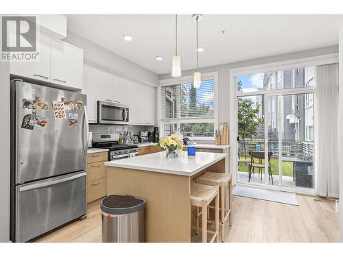 13908 Shoreline Way Unit# 25 Lot# 25, Lake Country, BC - Indoor Photo Showing Kitchen With Stainless Steel Kitchen With Upgraded Kitchen