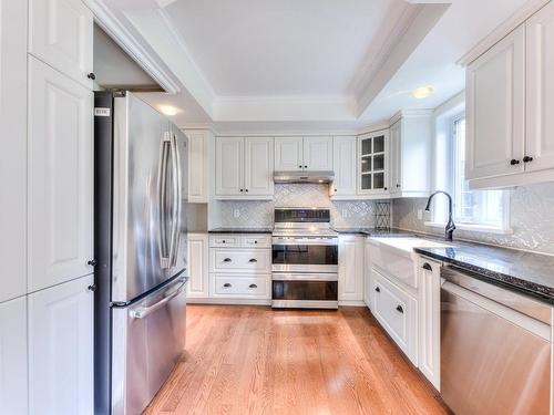 Kitchen - 208 Ch. Godefroy, Sainte-Anne-Des-Lacs, QC - Indoor Photo Showing Kitchen With Upgraded Kitchen