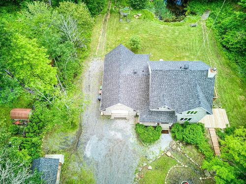 Photo aÃ©rienne - 208 Ch. Godefroy, Sainte-Anne-Des-Lacs, QC - Outdoor