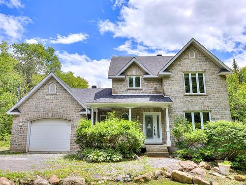 ExtÃ©rieur - 208 Ch. Godefroy, Sainte-Anne-Des-Lacs, QC - Outdoor With Facade