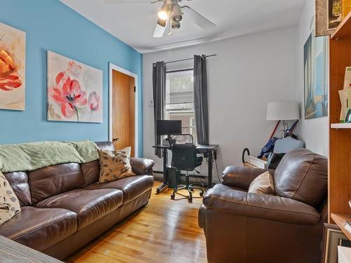 Logement - 5827  - 5831 Rue Angers, Montréal (Le Sud-Ouest), QC - Indoor Photo Showing Living Room