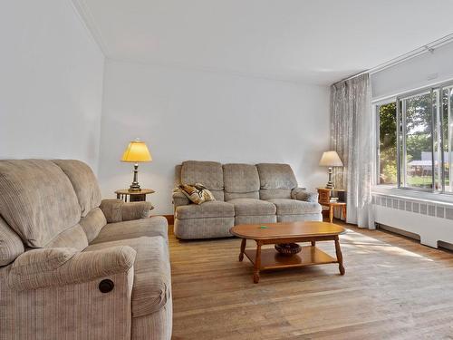 Salon - 5827  - 5831 Rue Angers, Montréal (Le Sud-Ouest), QC - Indoor Photo Showing Living Room