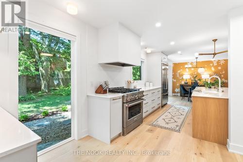 270 Woodlea Crescent, Oshawa, ON - Indoor Photo Showing Kitchen