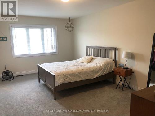 56 Janes Crescent, New Tecumseth, ON - Indoor Photo Showing Bedroom