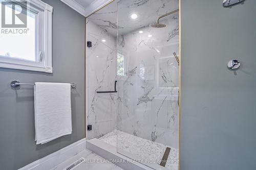 48 Liebeck Crescent, Markham, ON - Indoor Photo Showing Bathroom