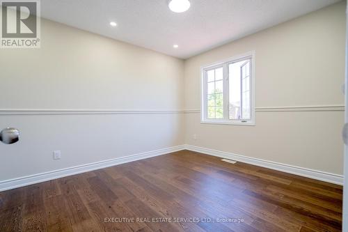 30 Hiberton Crescent, Brampton, ON - Indoor Photo Showing Other Room