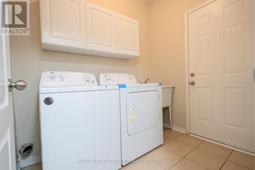 30 Hiberton Crescent, Brampton, ON - Indoor Photo Showing Laundry Room