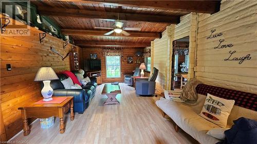 33 Whiskey Harbour Road, Northern Bruce Peninsula, ON - Indoor