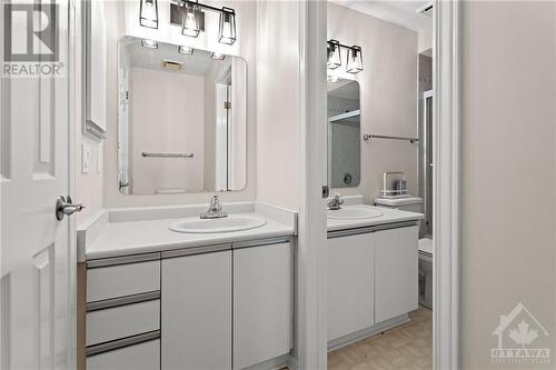 6 Hendrie Court, Kanata, ON - Indoor Photo Showing Bathroom