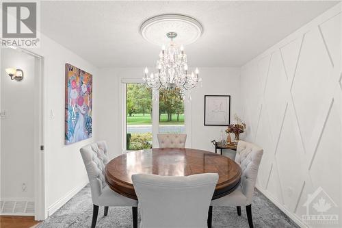 8 Parkfield Crescent, Ottawa, ON - Indoor Photo Showing Dining Room