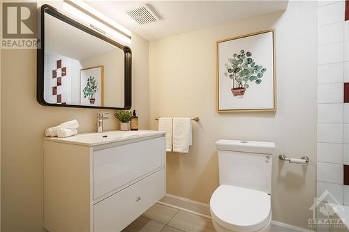 1797 Gage Crescent, Ottawa, ON - Indoor Photo Showing Bathroom