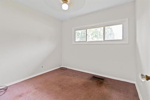 90 Shadyside Avenue, Hamilton, ON - Indoor Photo Showing Other Room