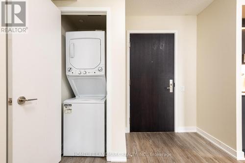 1310 - 38 Monte Kwinter Court, Toronto, ON - Indoor Photo Showing Laundry Room