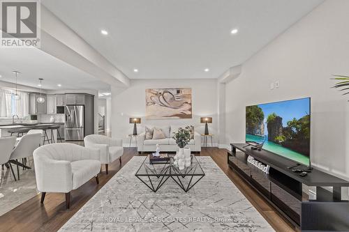 17 Tindall Crescent, East Luther Grand Valley, ON - Indoor Photo Showing Living Room