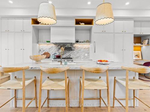 263 Blantyre Ave, Toronto, ON - Indoor Photo Showing Kitchen