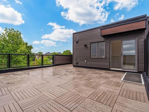 130 Elgin St, Orillia, ON - Outdoor With Deck Patio Veranda