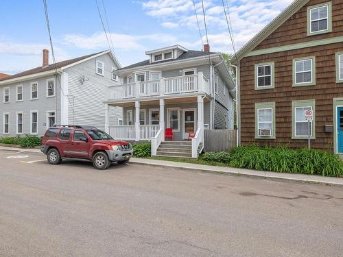 86 Sydney St, Charlottetown, PE 