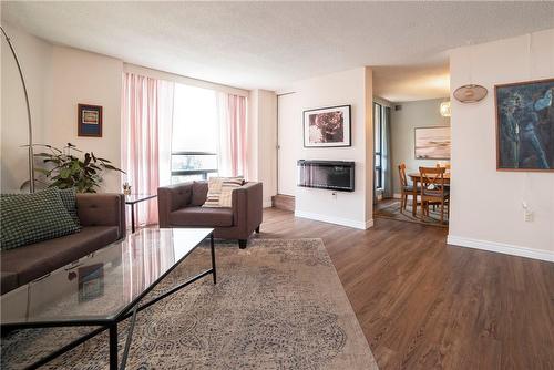 222 Jackson Street W|Unit #503, Hamilton, ON - Indoor Photo Showing Living Room