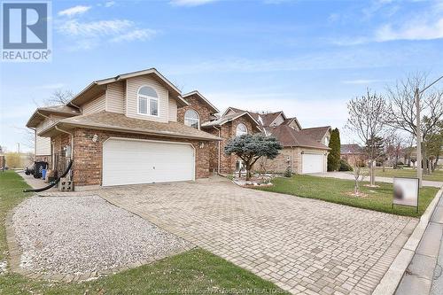 4661 Shadetree Crescent, Windsor, ON - Outdoor