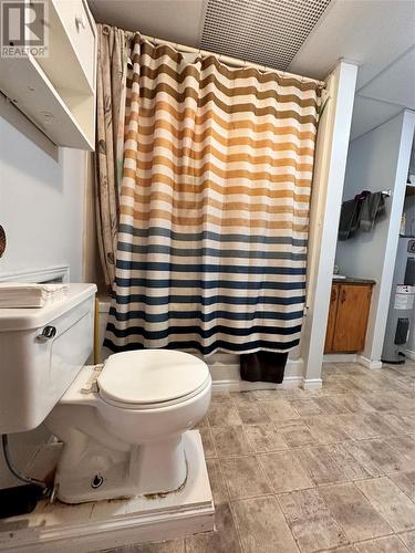 15 Dunford Place, Marystown, NL - Indoor Photo Showing Bathroom