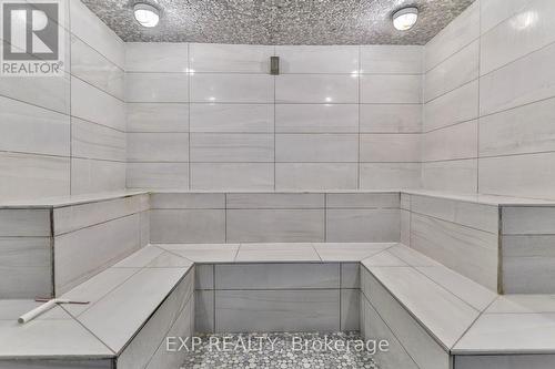 1102 - 150 Charlton Avenue E, Hamilton, ON - Indoor Photo Showing Bathroom